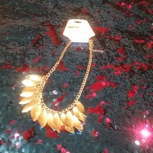 Silver Fashion Necklace